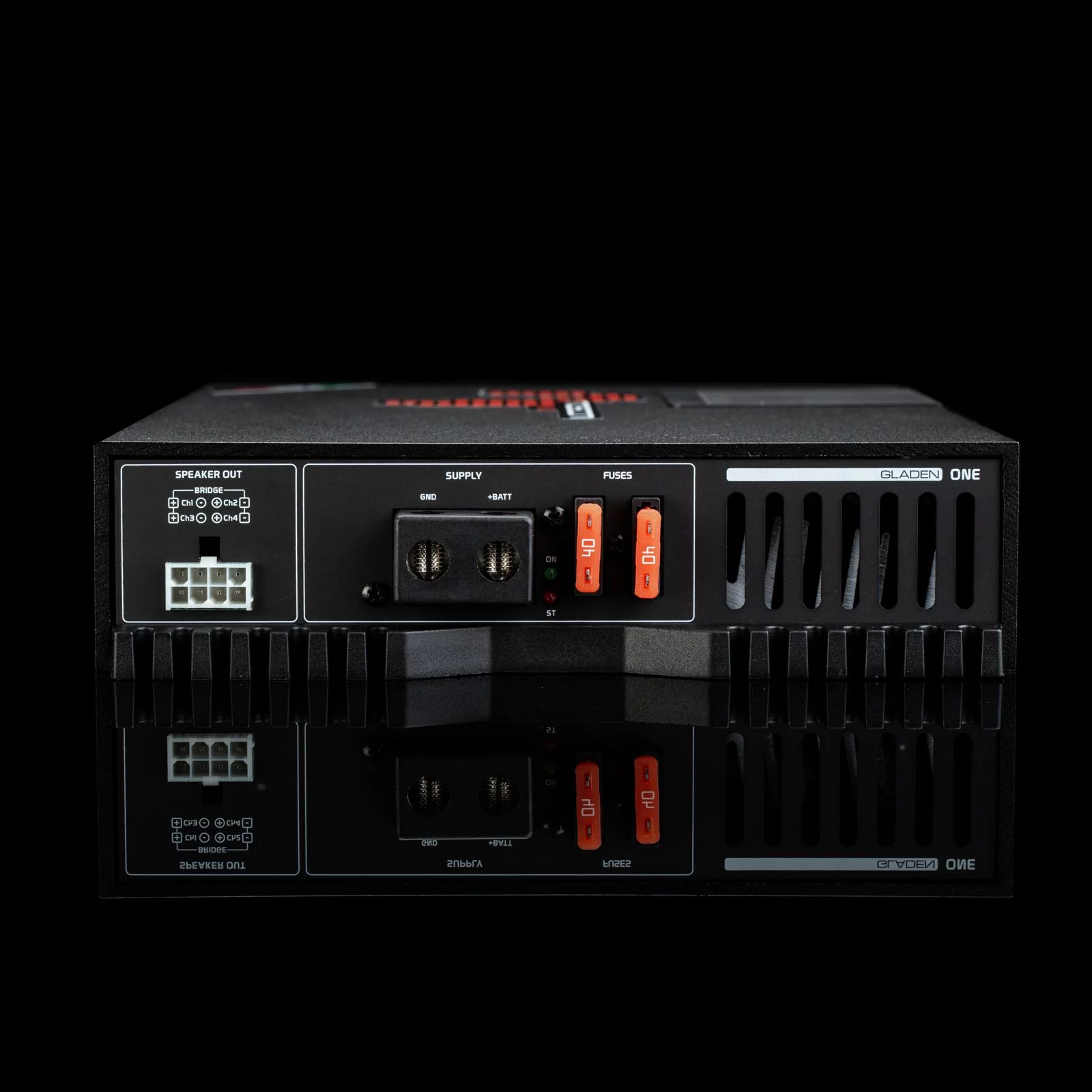 4-канальный усилитель Mosconi Gladen One 130.4 – цена, описание и отзывы — фото