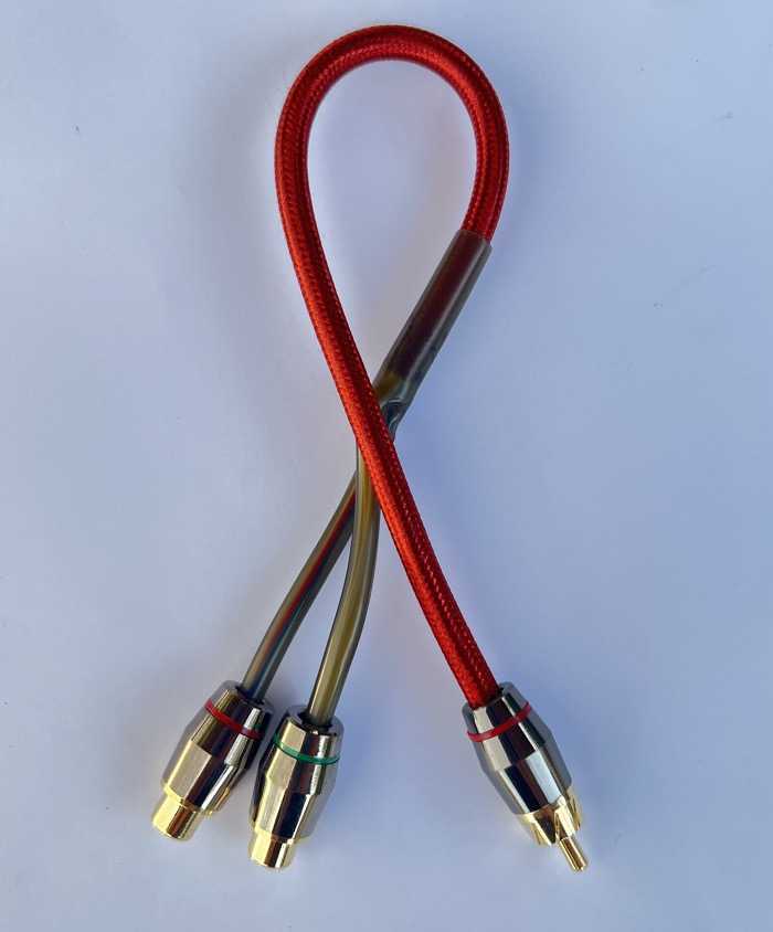Y-коннектор Turbo Bass Y-RCA 1M2F - Red – цена, описание и отзывы — фото
