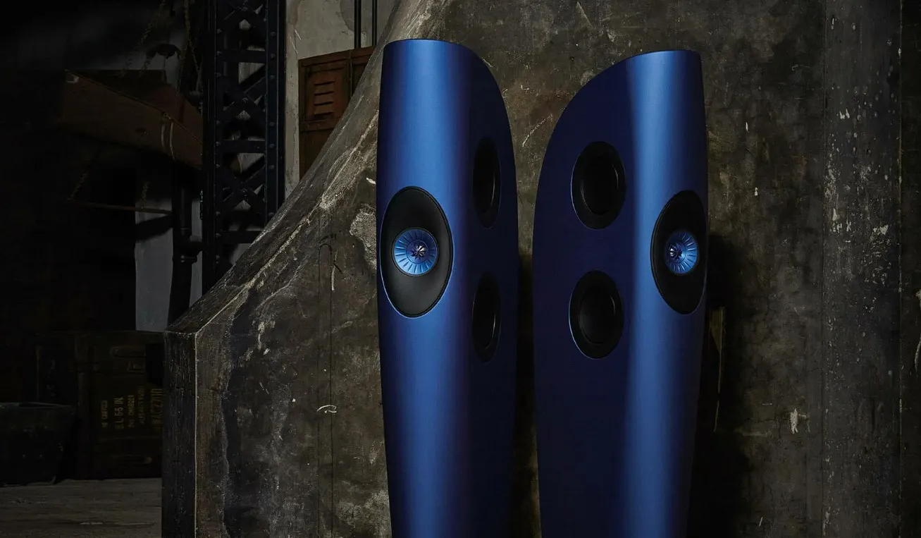 Напольная акустическая система KEF Blade Two Meta Frosted Blue Blue – цена, описание и отзывы — фото