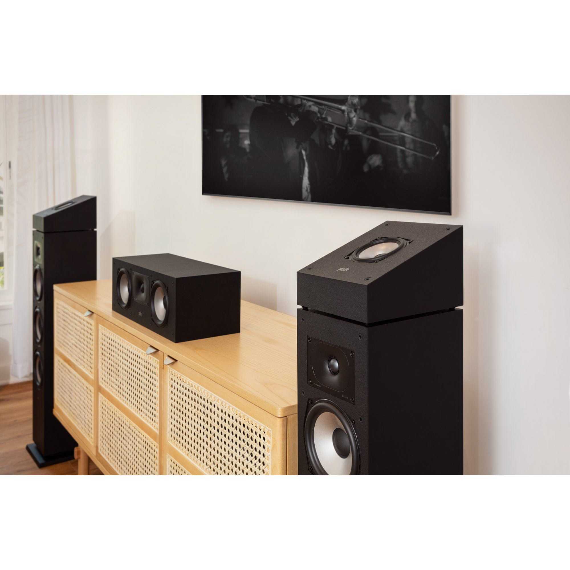 Акустика центрального канала Polk Audio Monitor XT30 Black – цена, описание и отзывы — фото