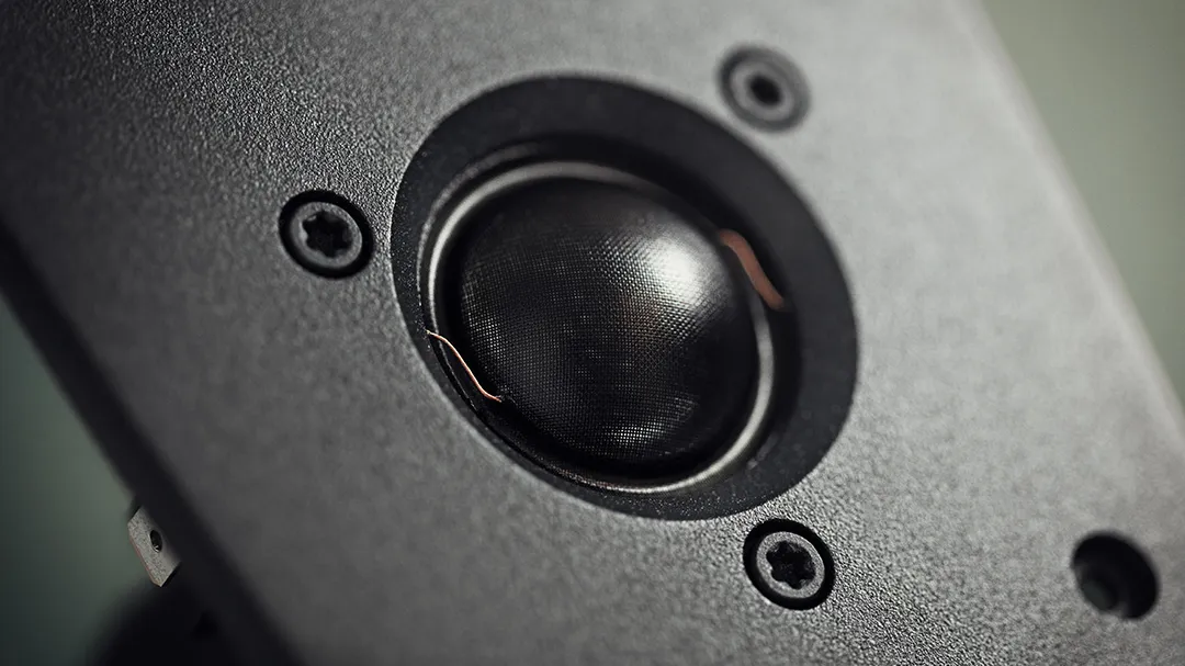 Полочная акустика Dynaudio Contour 20i Grey oak high gloss – цена, описание и отзывы — фото