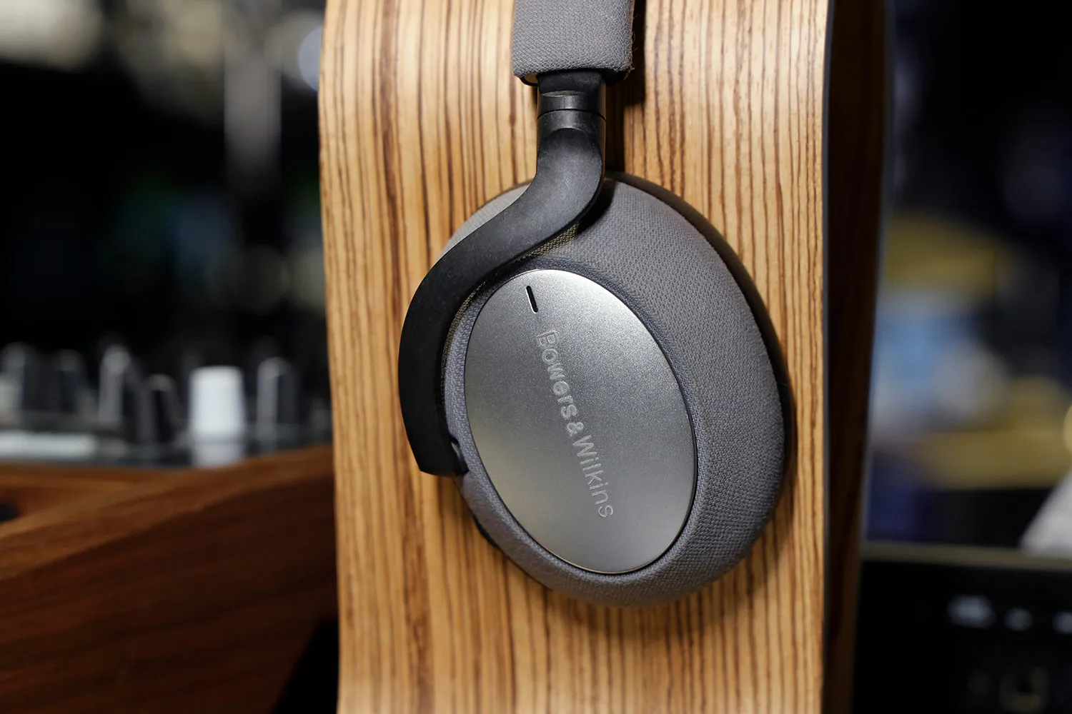 Беспроводные наушники Bowers & Wilkins PX7 Silver – цена, описание и отзывы — фото