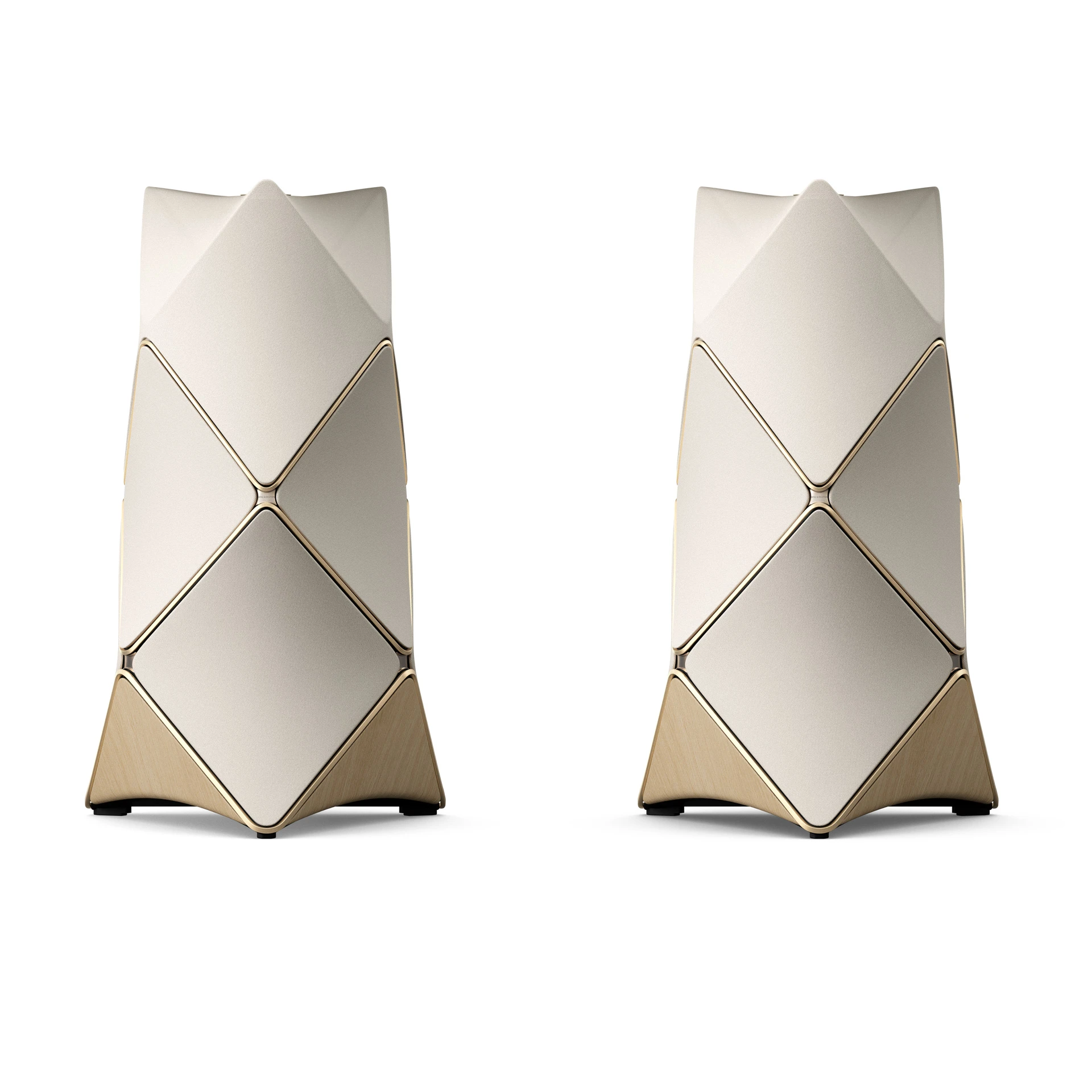 Напольная акустическая система Bang & Olufsen BeoLab 90 Light Oak, Sand / Gold Tone – цена, описание и отзывы — фото